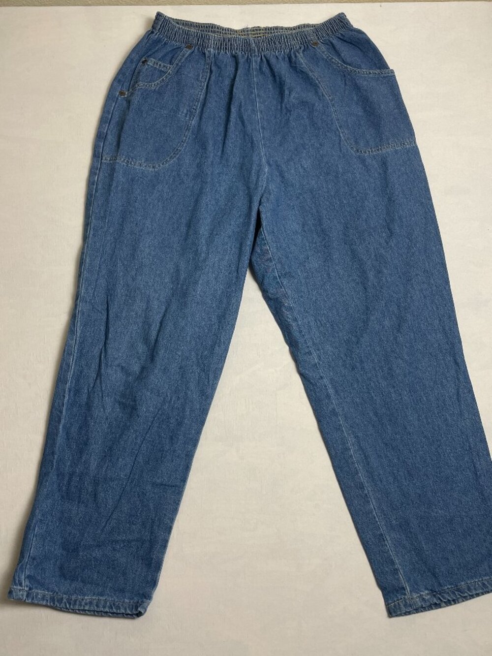 Cabin Creek Pull On Elastic Waist Crop Women's size 16P Dark Blue Denim Jeans